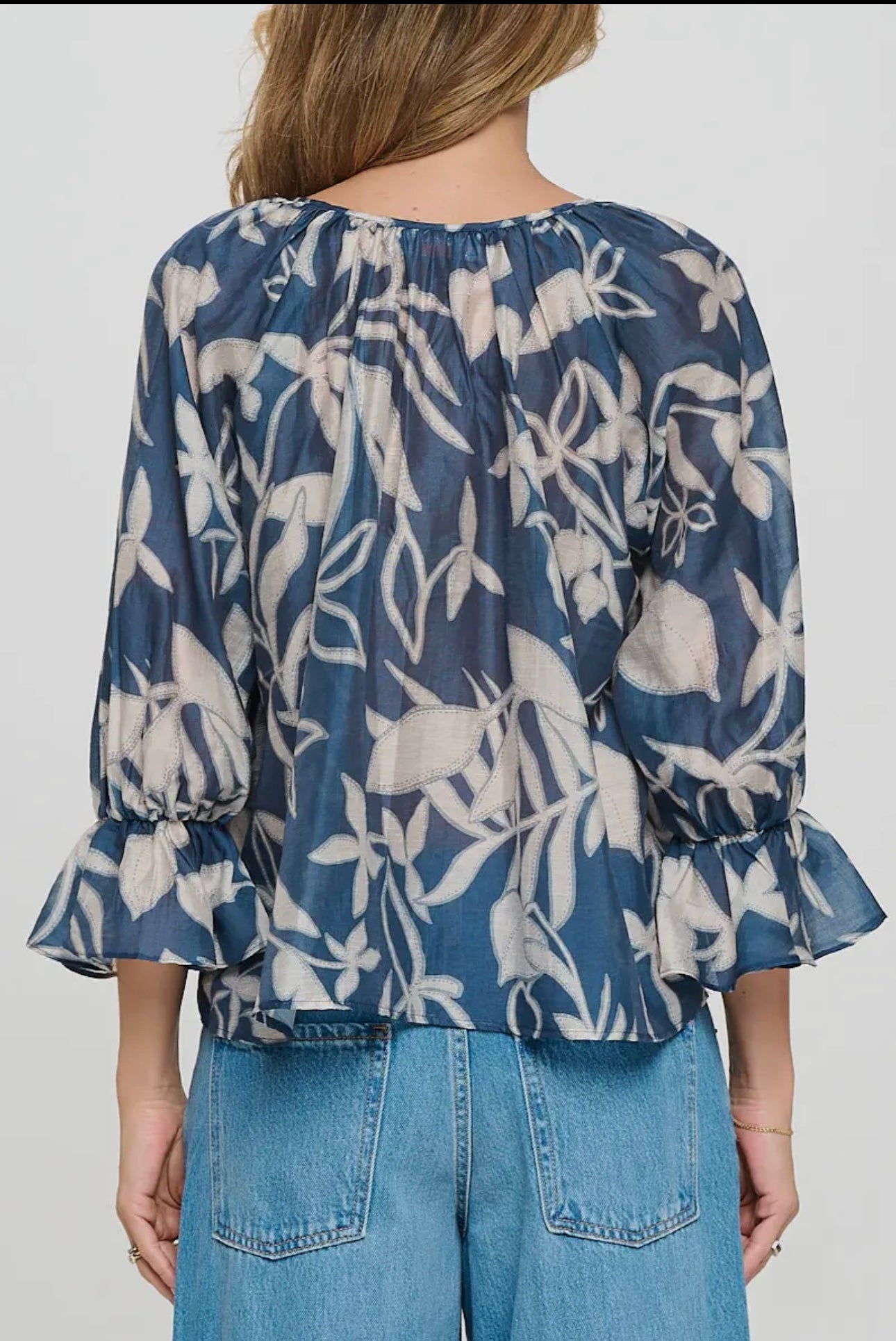 Blue Oyster Floral Blouse